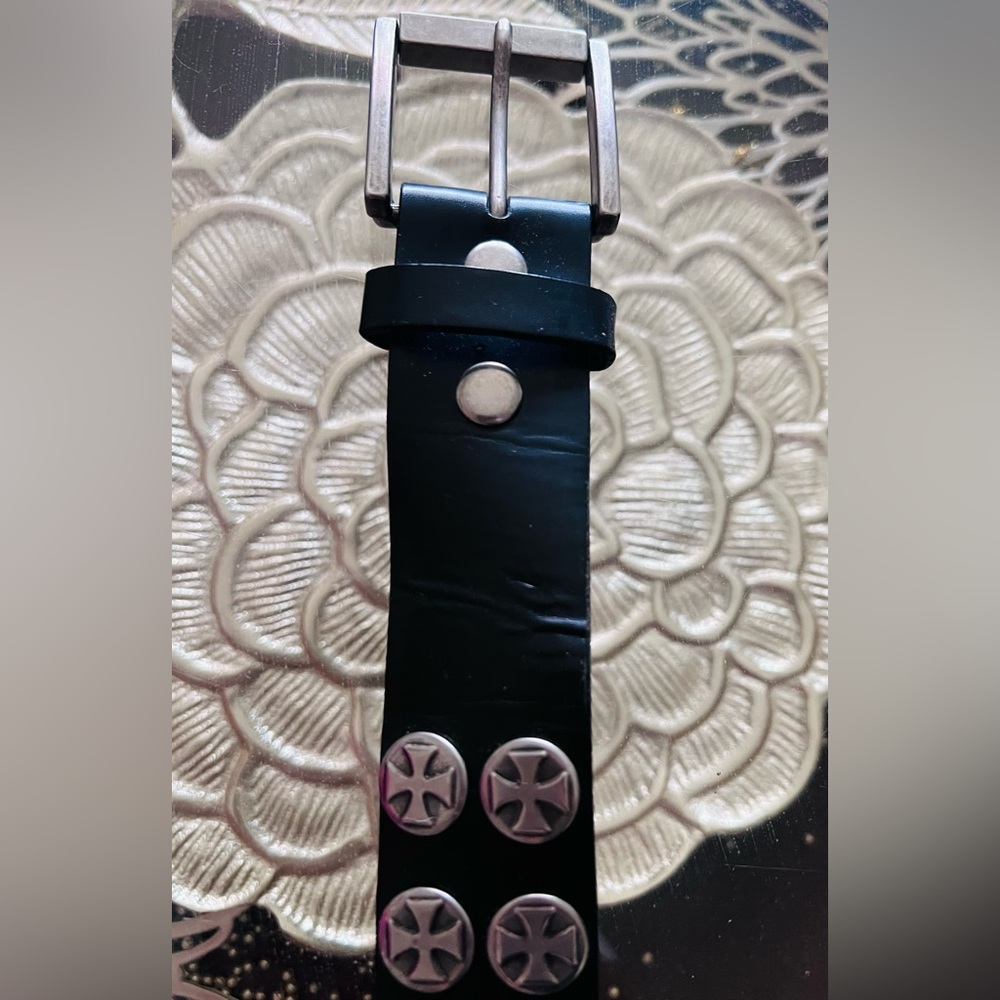 Black Belt with Star Studs size 34 Mammade Leather